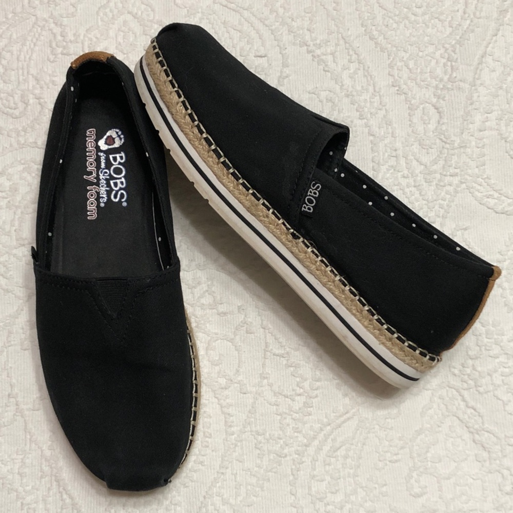 BOBS from Sketchers Black Slip-On Espadrilles Size 9M Canvas Memory Foam